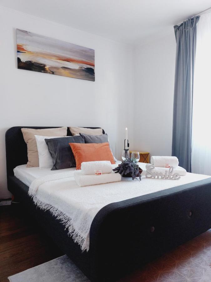 Cozy Apartment In The Center Of Βουκουρέστι Εξωτερικό φωτογραφία